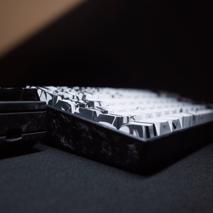 Магнітна клавіатура WLMouse YING75 HE Forged Carbon Fiber - White [TTC Shadow]